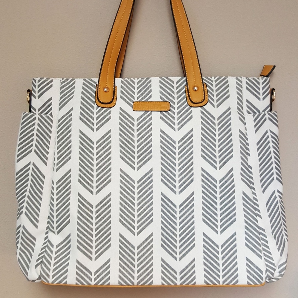 Arrows Weekender Bag | New with Defects